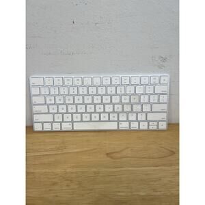 Apple Keyboard Model A1644 (no Cord)